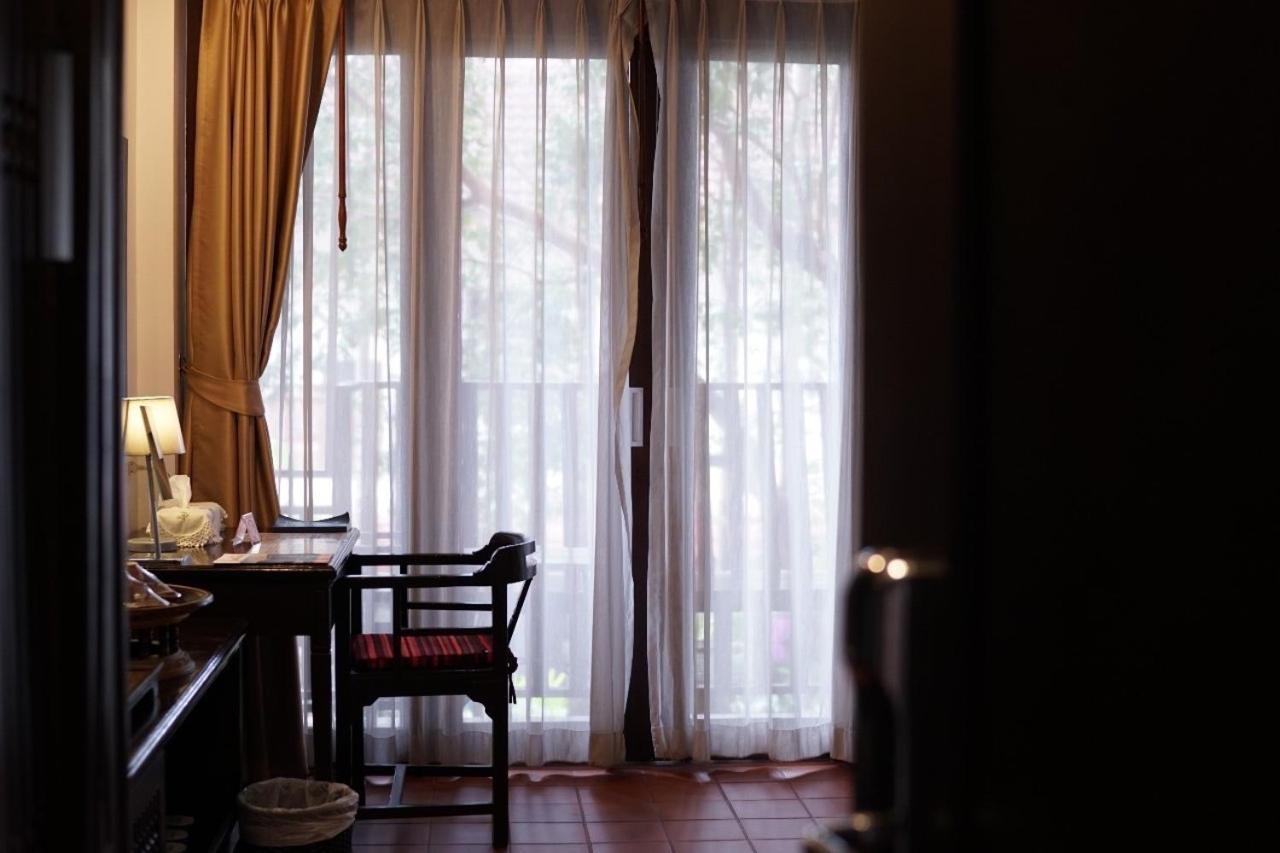 Baan Huenphen Boutique Hotel Chiang Mai Phòng bức ảnh