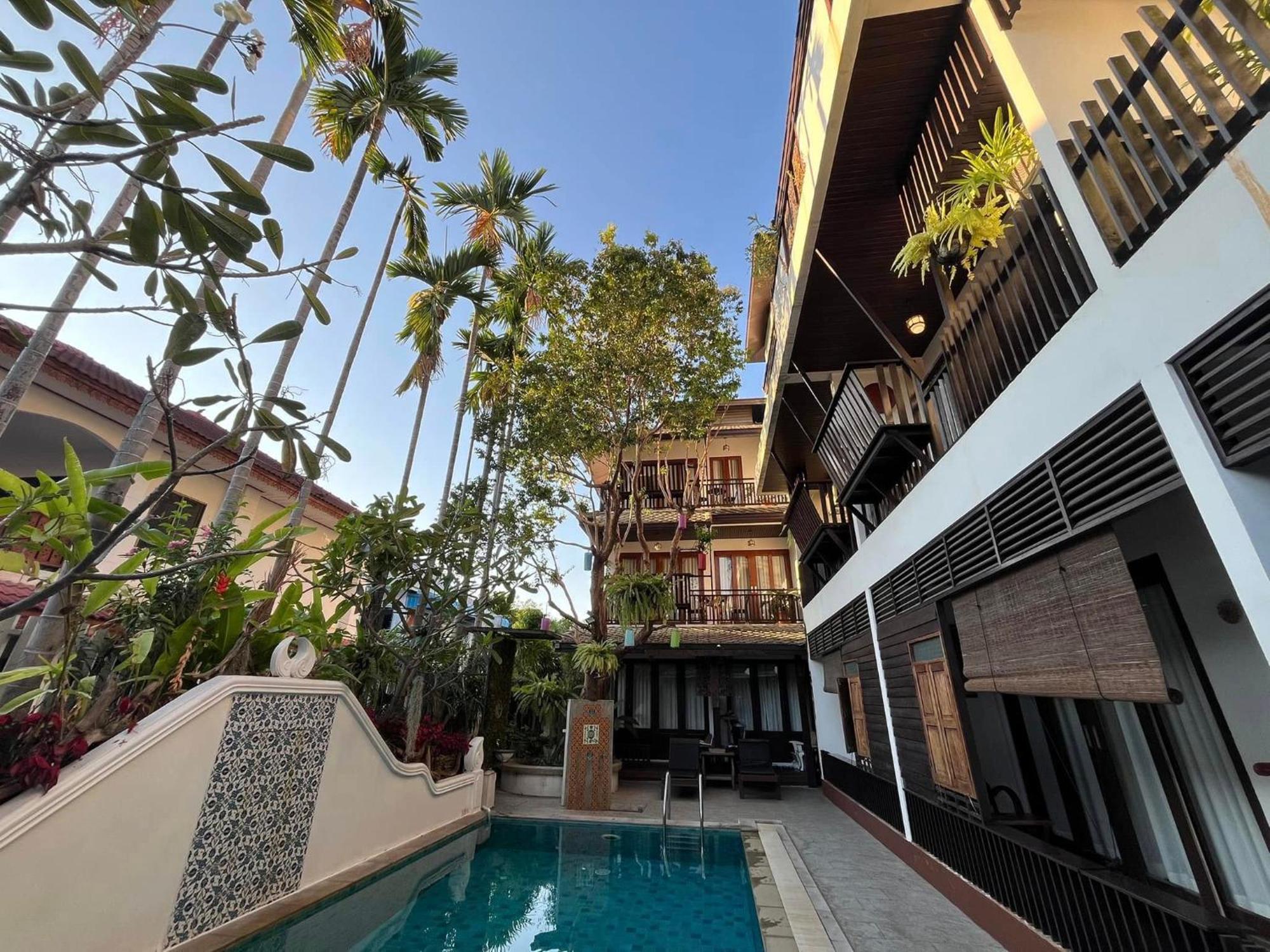 Baan Huenphen Boutique Hotel Chiang Mai Ngoại thất bức ảnh